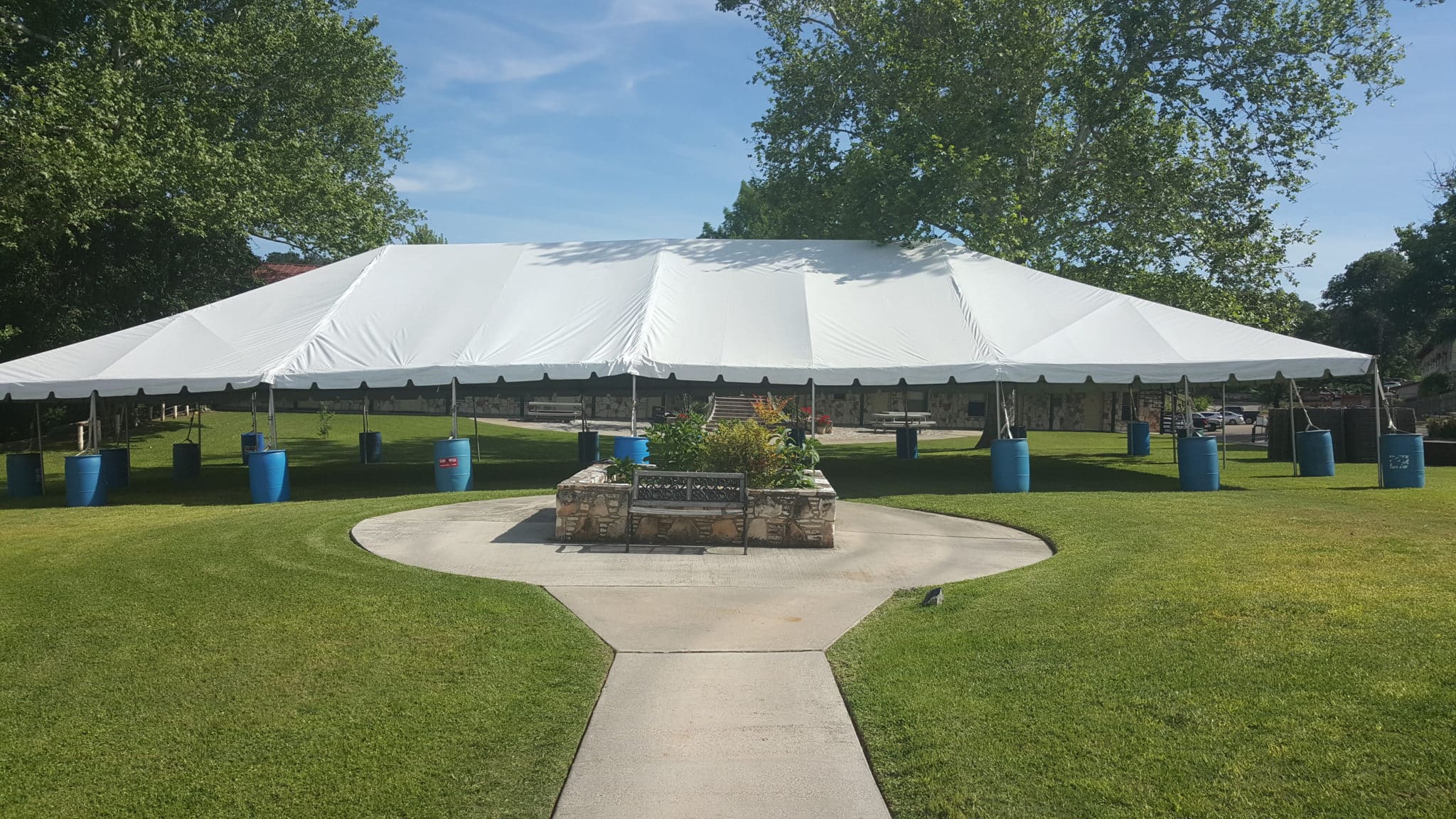 2016 Alumni Reunion White  Meeting Tent