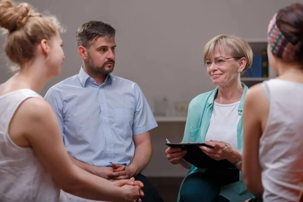 Symptoms of Dependence on Prescription Opioids | La Hacienda