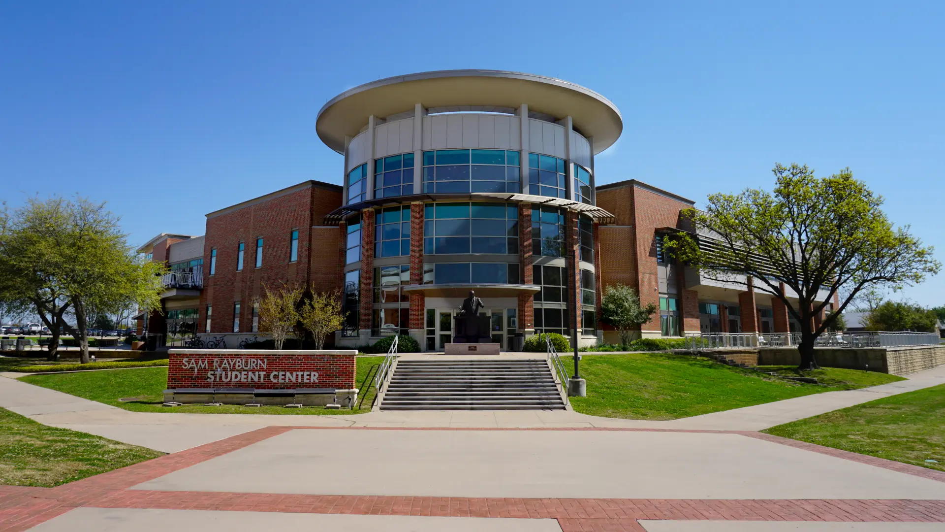 Addiction Treatment in Commerce | La Hacienda Treatment Center