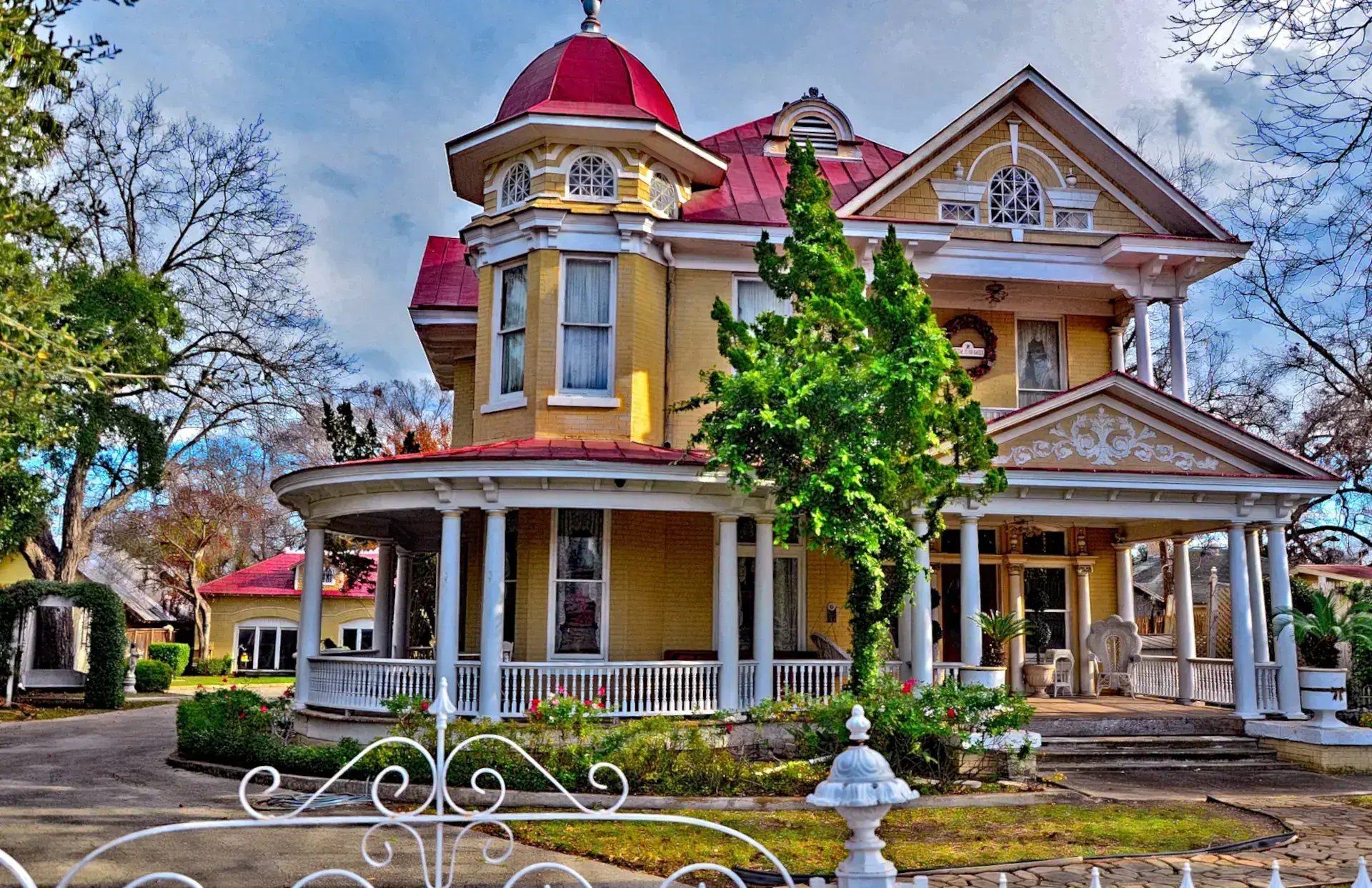 New Braunfels | Tomás Del Coro | La Hacienda Treatment Center